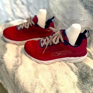 Hoka One One W Bondi 6